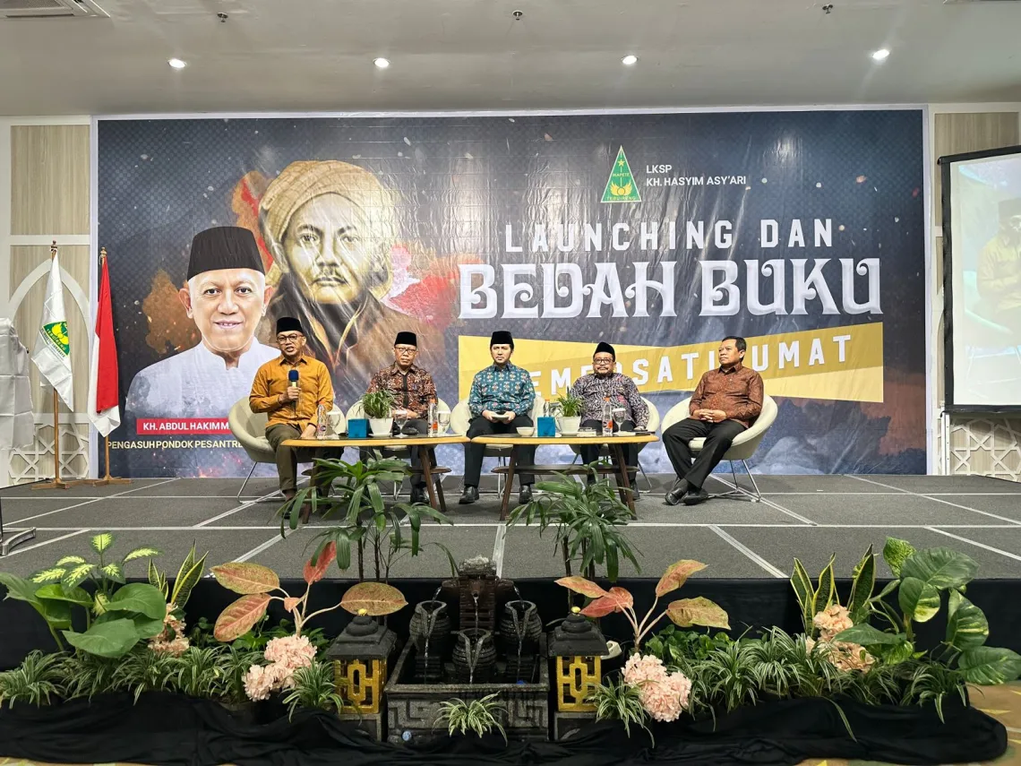 Bedah Buku