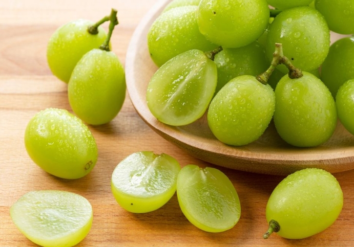 Shine Muscat
