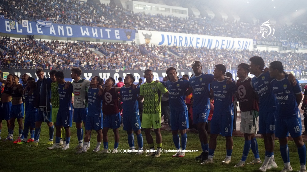 Persib-Pastikan-Gelar-Juara--Sejarah-Back-to-Back-1746450633