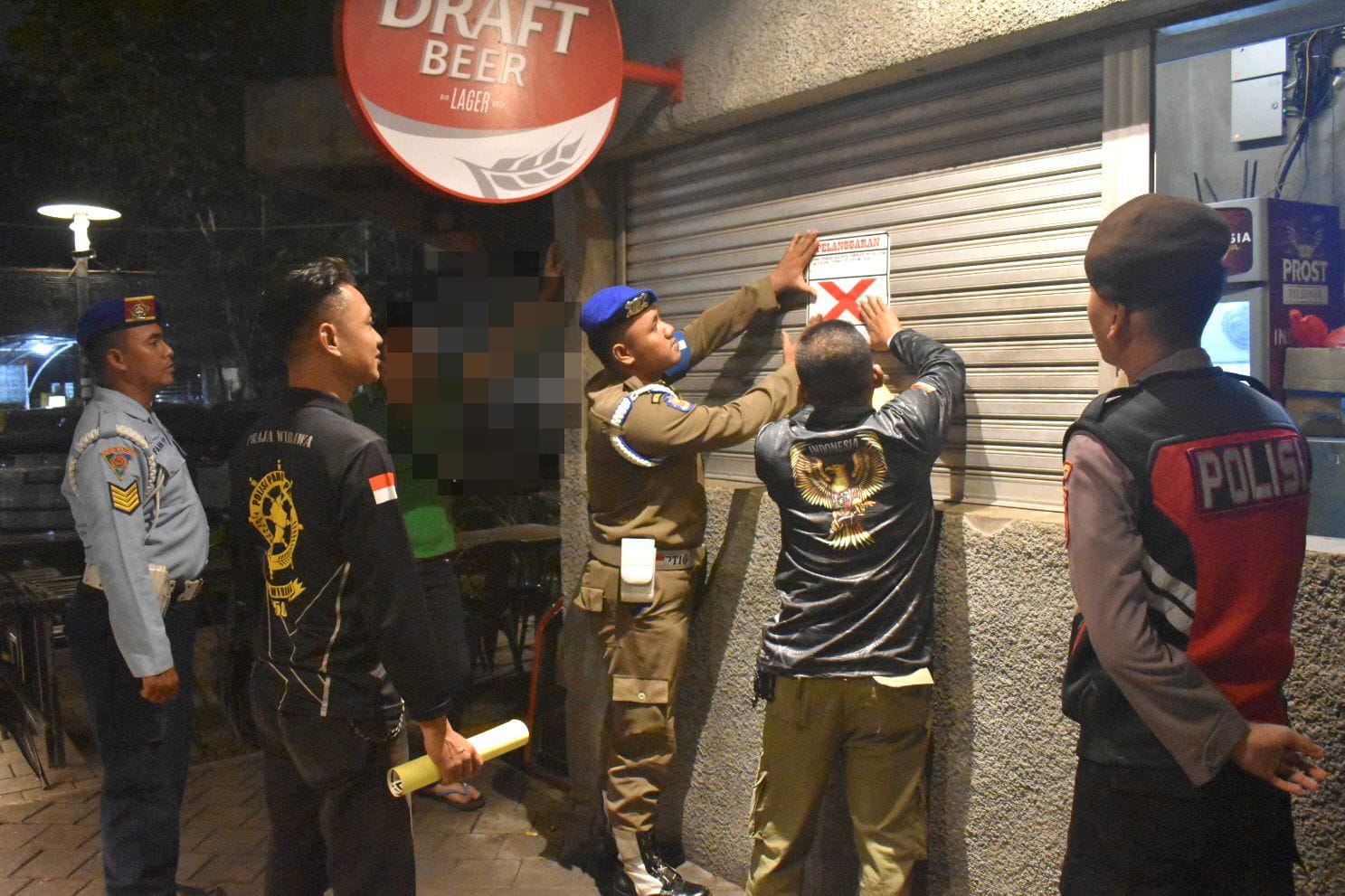pengawasan RHU (3) Resto di Surabaya Jualan Miras