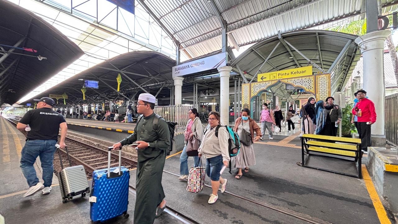KAI Daop 8 Surabaya