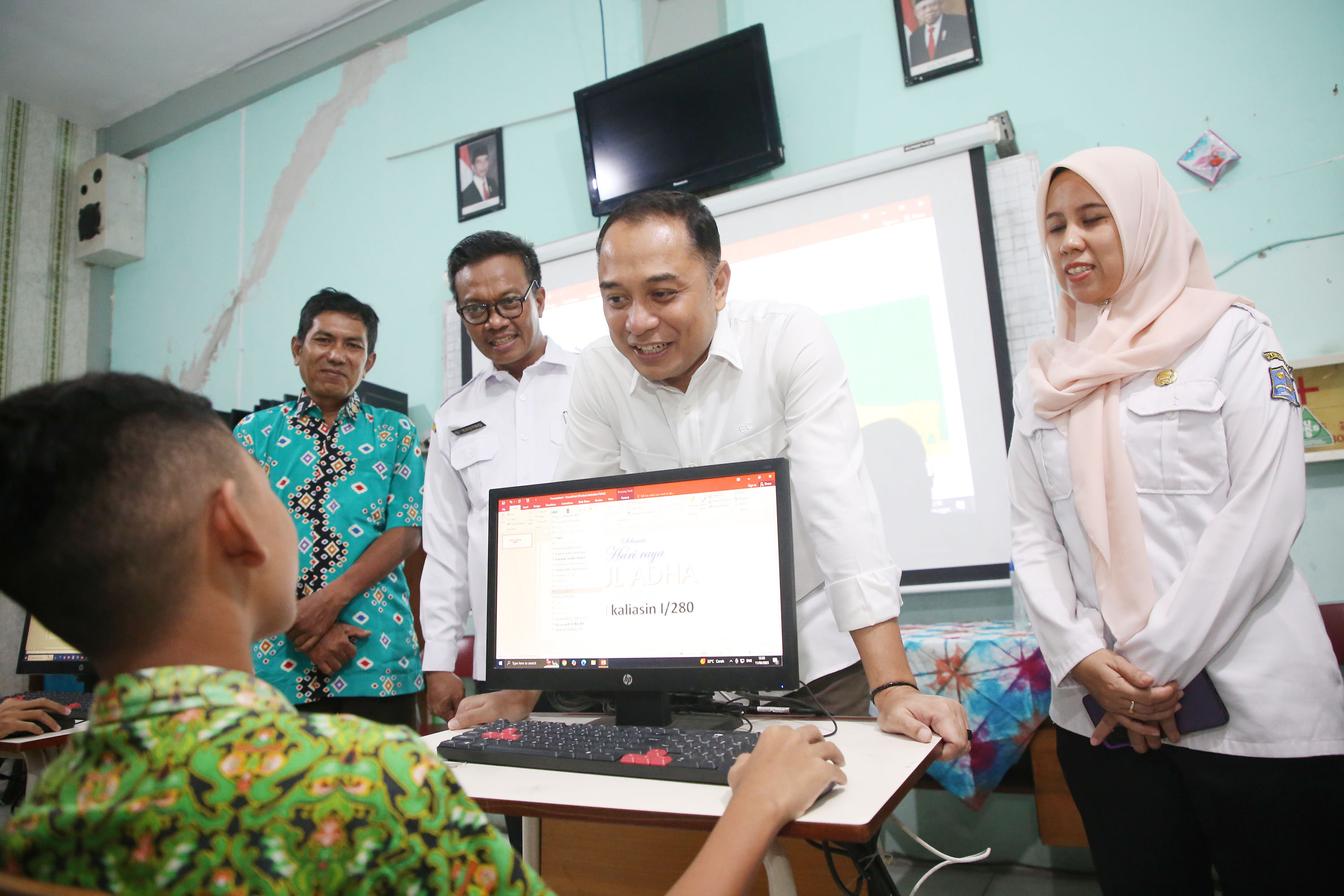 dok. Wali Kota Eri Cahyadi tinjau sekolah (3) Jam Tanpa Gawai