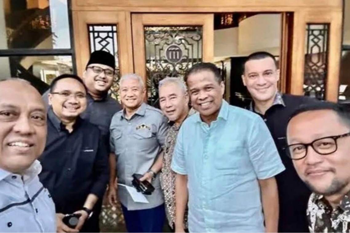 Pertemuan Bos Maktour