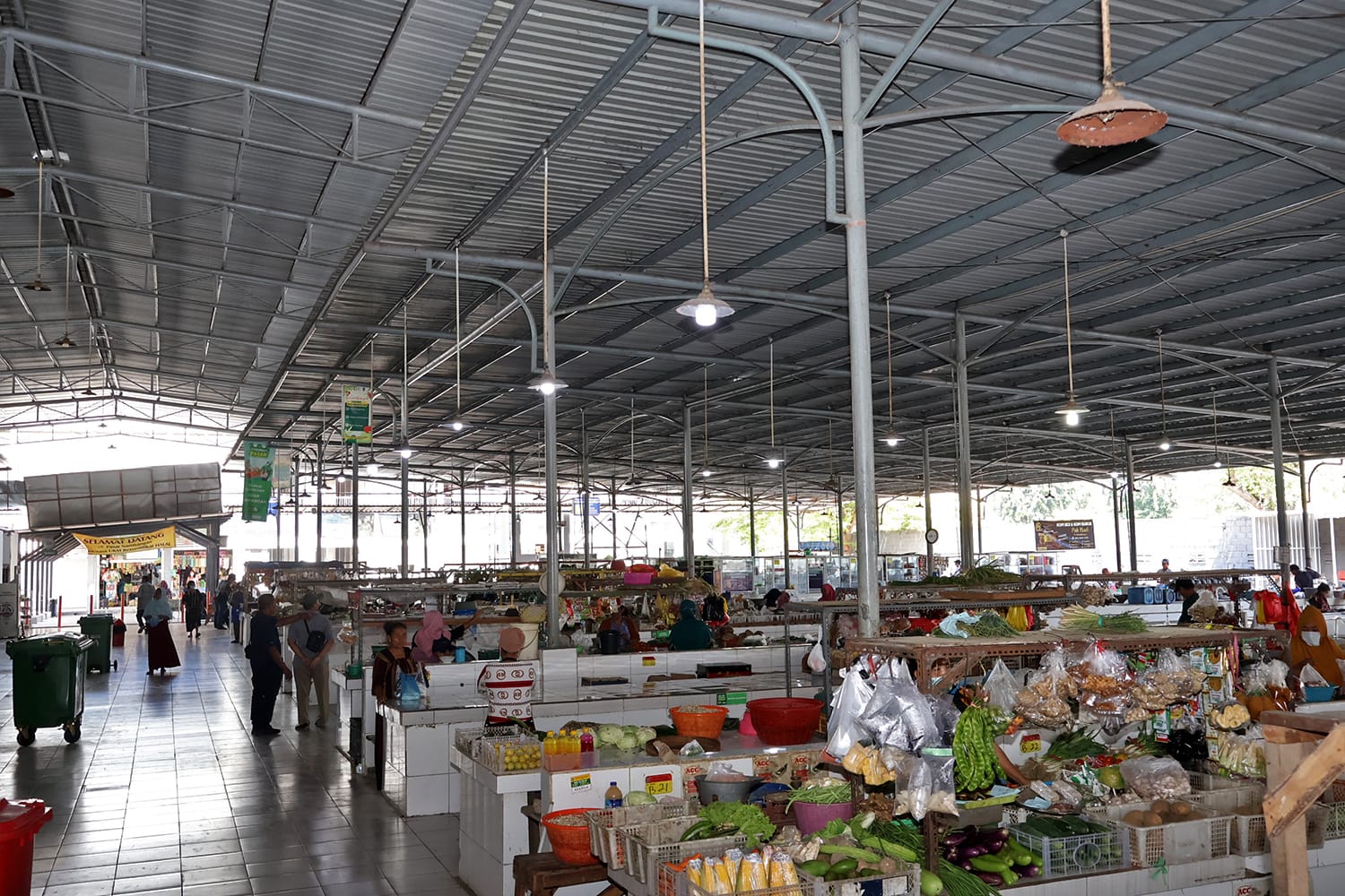 Modernisasi Pasar Tradisional di Surabaya