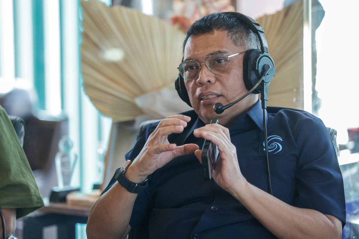 Hotline Lapor Cak Eri