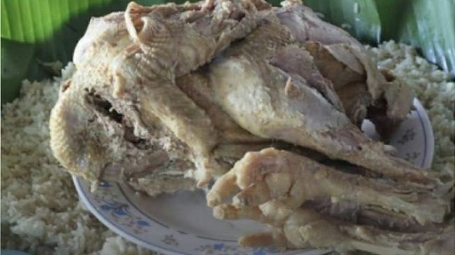 72724-nasi-suci-ulam-sari-makanan-khas-maulid-nabi Nasi Suci Ulam Sari