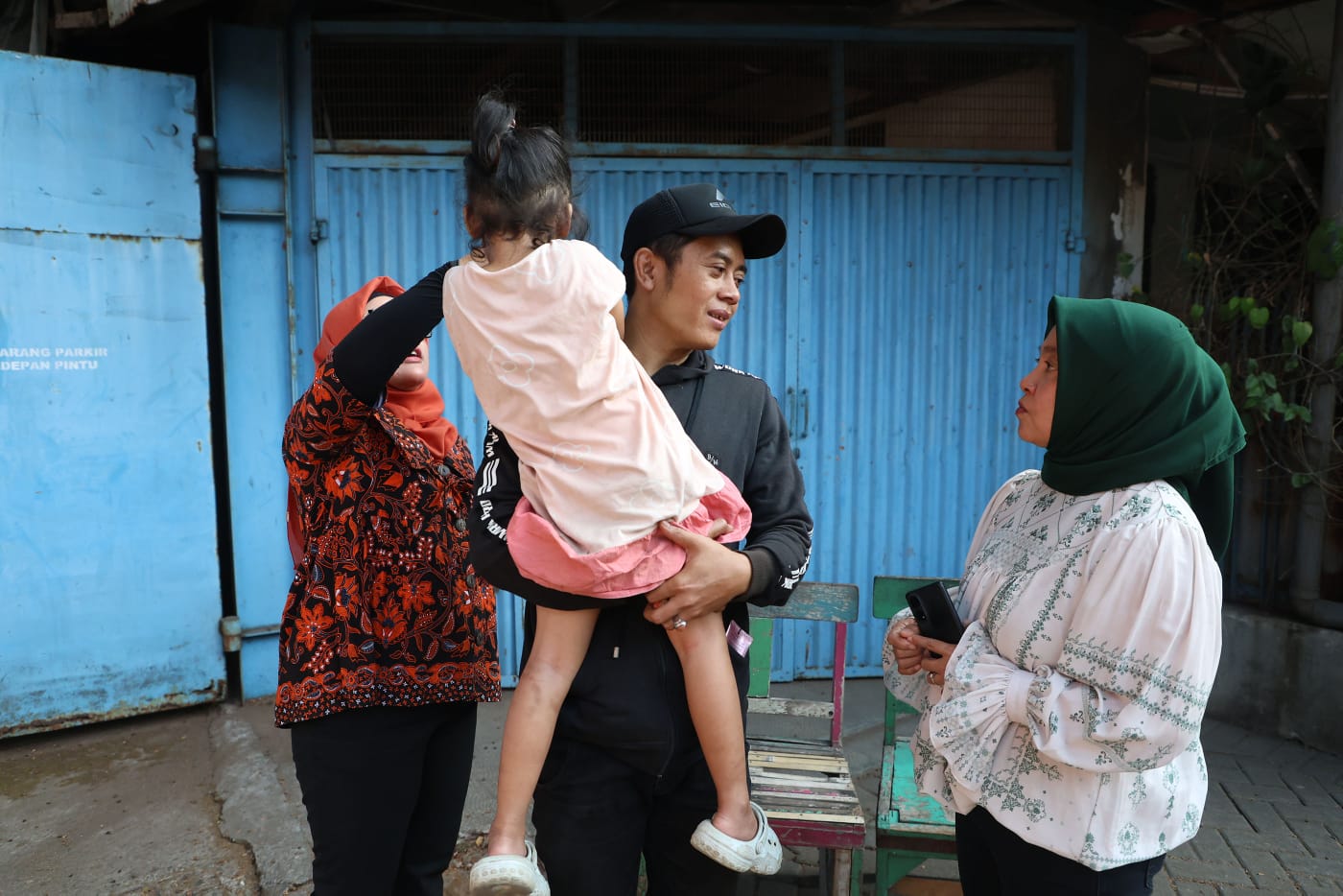 Ayah di Surabaya Diduga Ajak Anak Mengemis