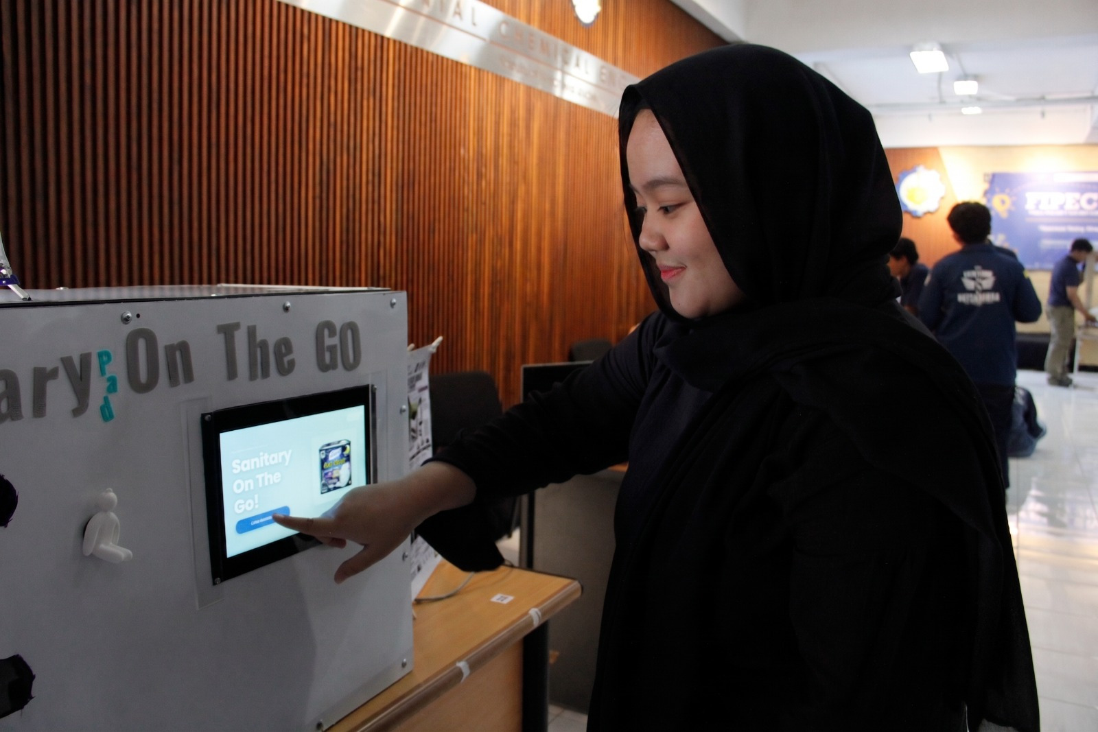 Mesin Penjual Pembalut otomatis