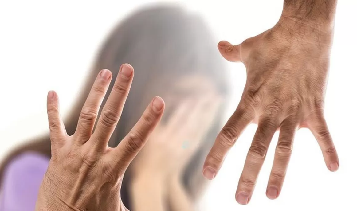 Ayah di Surabaya Setubuhi Anak Tirinya