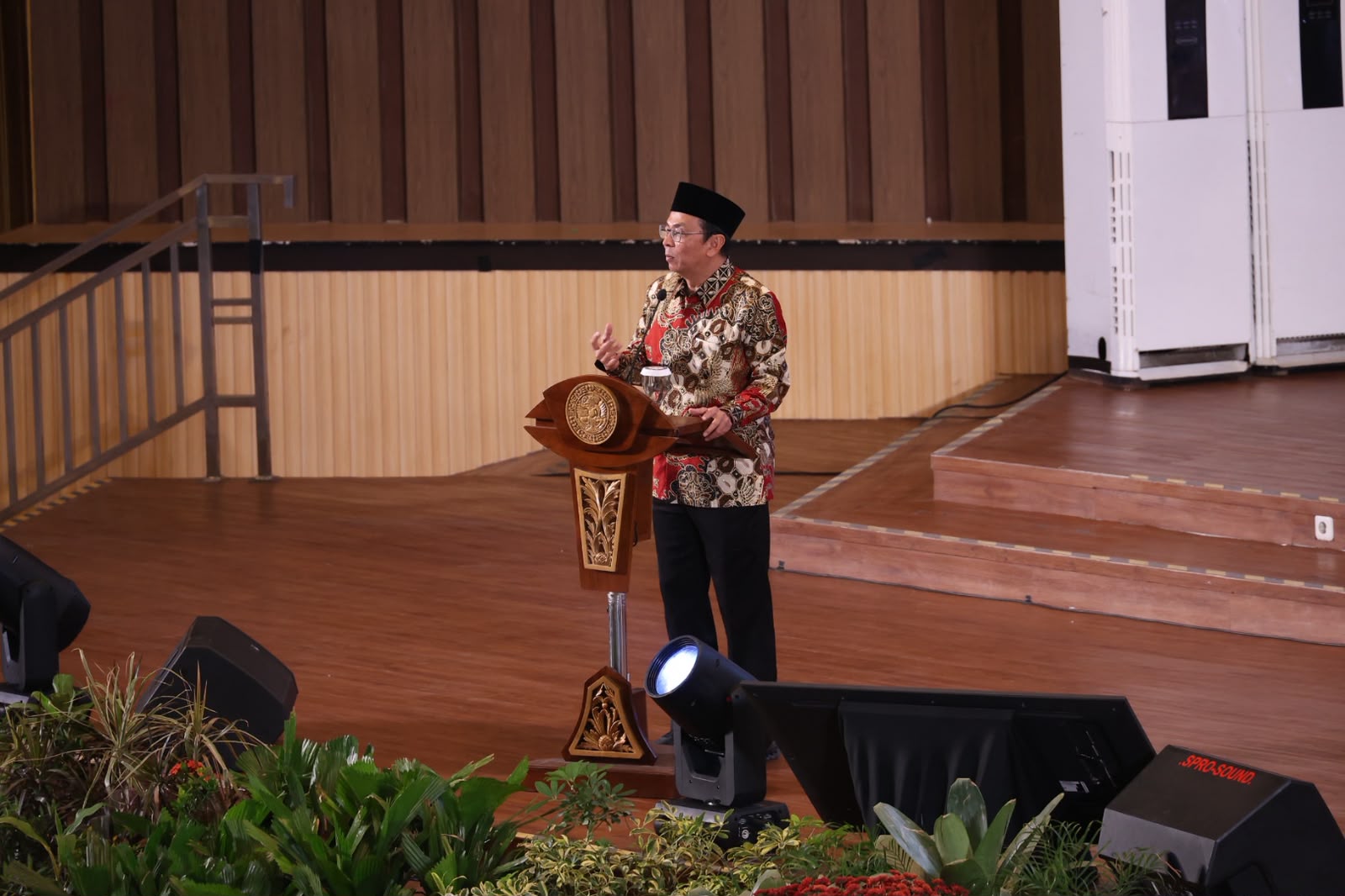 Rektor Unair