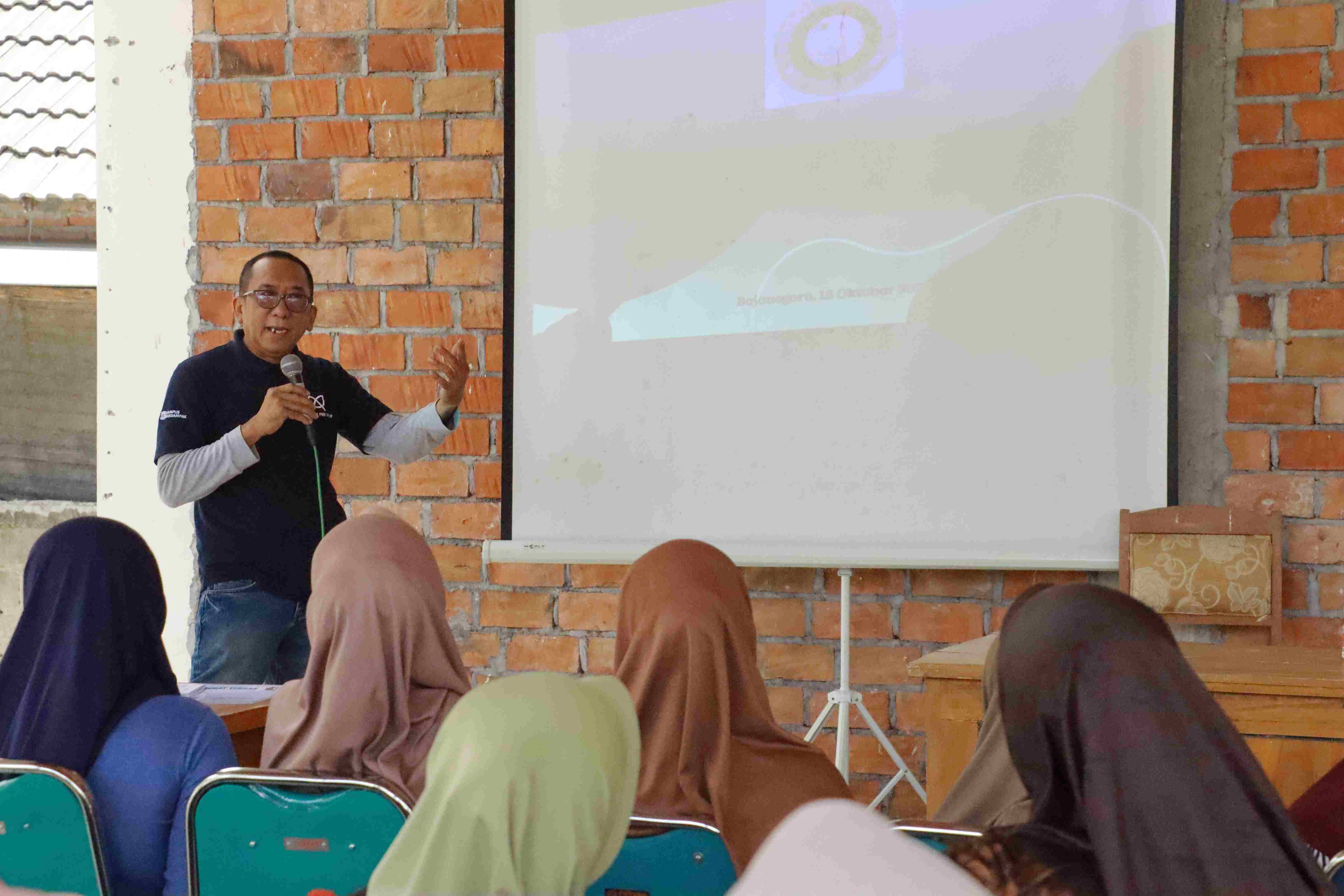 Pakan Ternak di Musim Kemarau